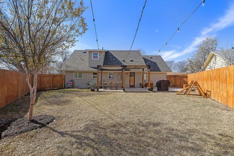 Tiny photo for 8001 Camden DR, Austin, TX 78757 (MLS # 3436991)