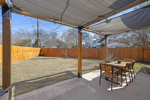 Tiny photo for 8001 Camden DR, Austin, TX 78757 (MLS # 3436991)