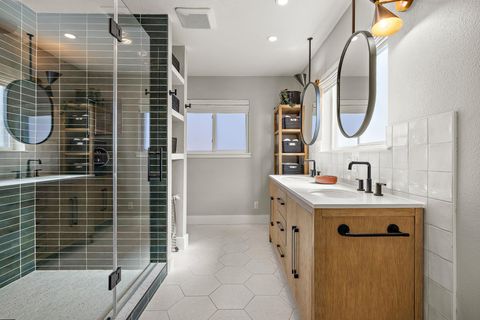 Tiny photo for 8001 Camden DR, Austin, TX 78757 (MLS # 3436991)