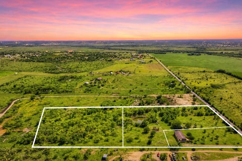 Photo of 401 Graef RD, Kyle, TX 78640 (MLS # 1678954)