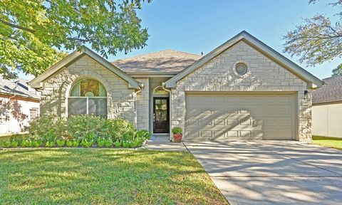 Photo of 5400 Painted Shield DR, Austin, TX 78735 (MLS # 9715878)