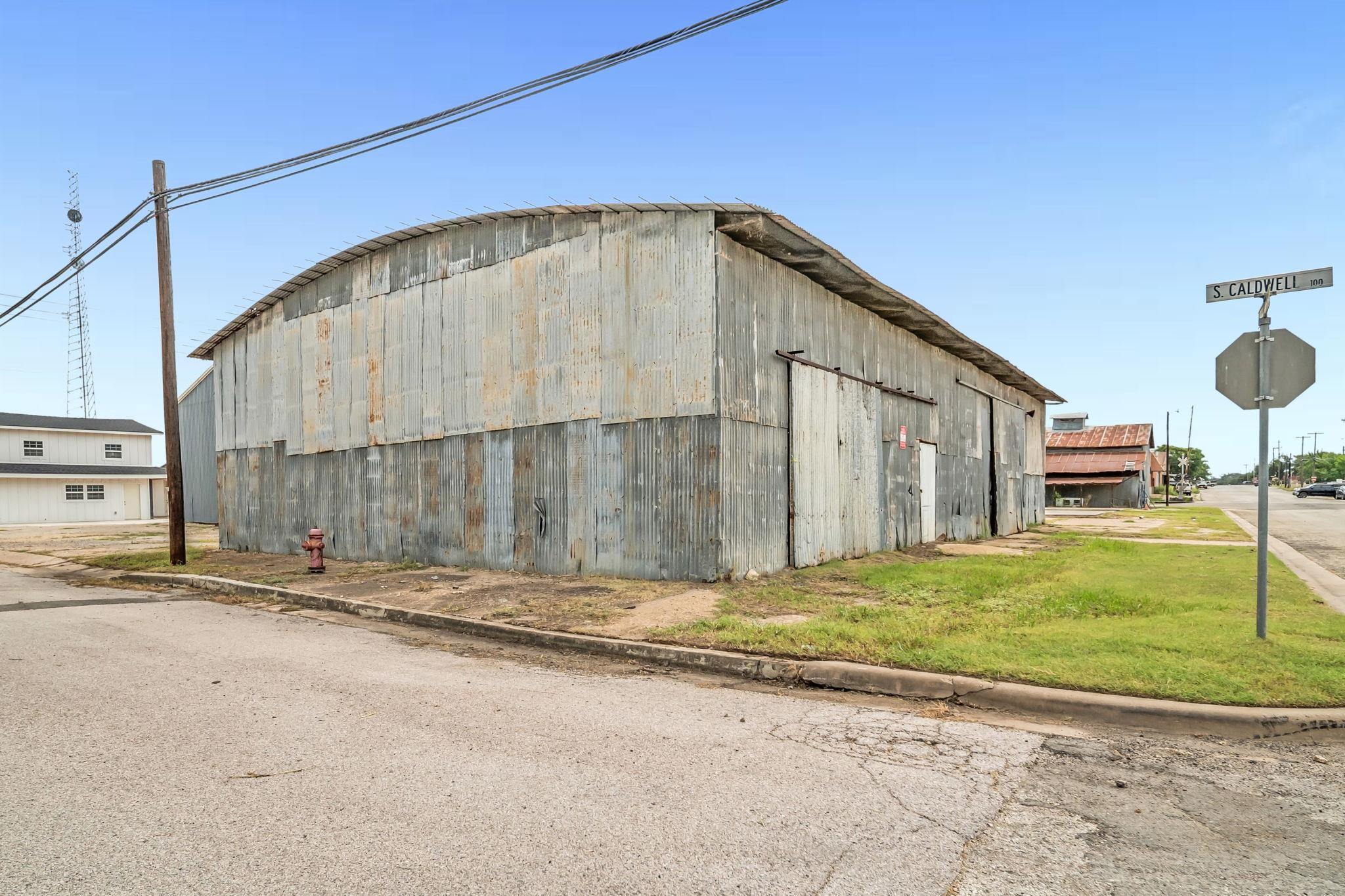 136 S Caldwell-C ST