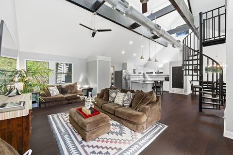 2818 Saratoga DR Austin TX 78733