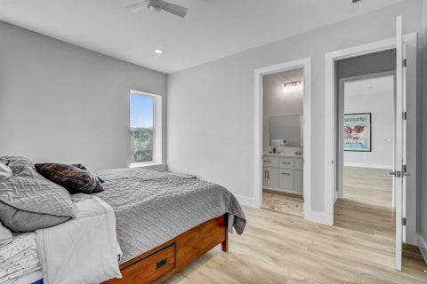 Tiny photo for 7605 Lantern View DR, Jonestown, TX 78645 (MLS # 3994152)