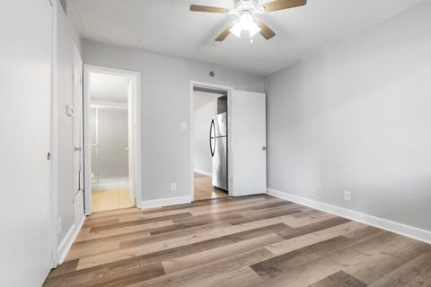 Tiny photo for 1010 W 23rd ST #4, Austin, TX 78705 (MLS # 5276194)