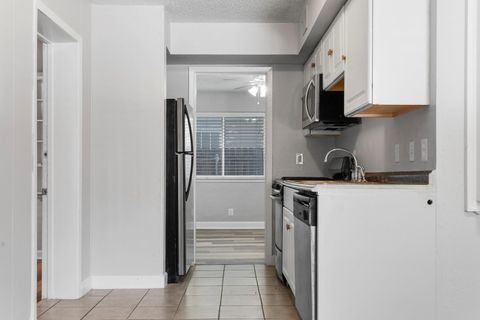 Tiny photo for 1010 W 23rd ST #4, Austin, TX 78705 (MLS # 5276194)
