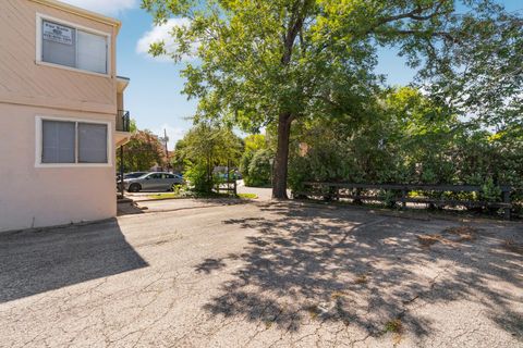 Tiny photo for 1010 W 23rd ST #4, Austin, TX 78705 (MLS # 5276194)