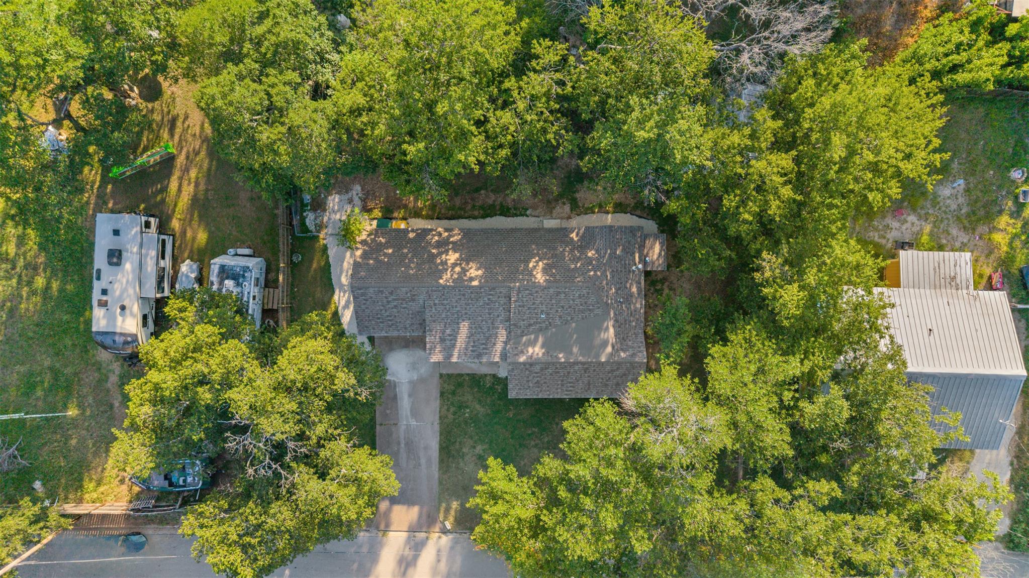 608 Live Oak ST
