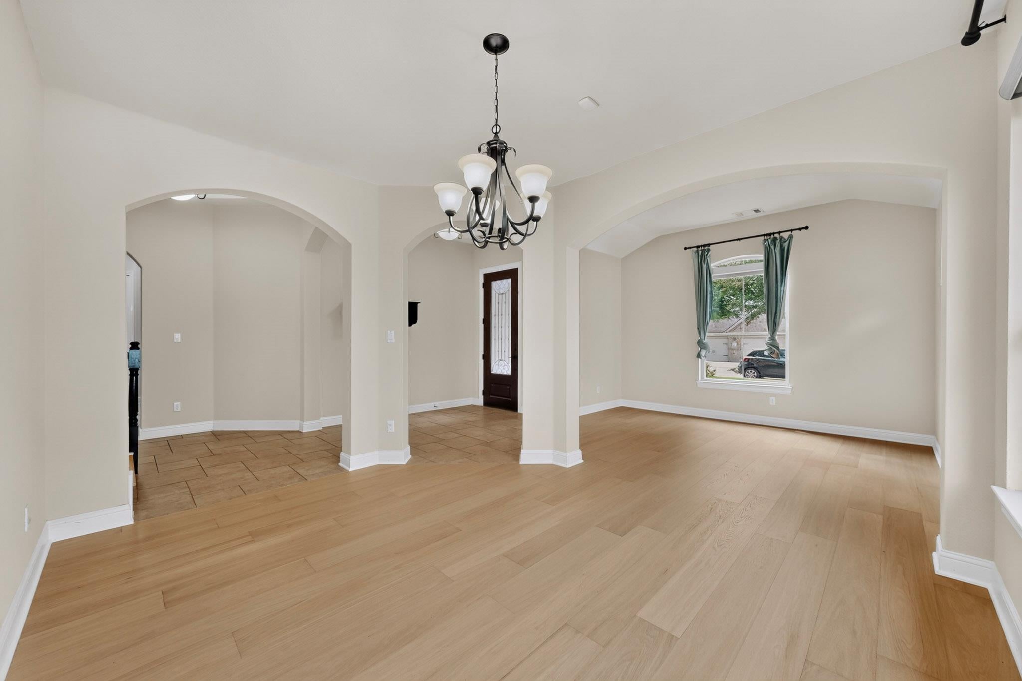 4804 Taurus WALK