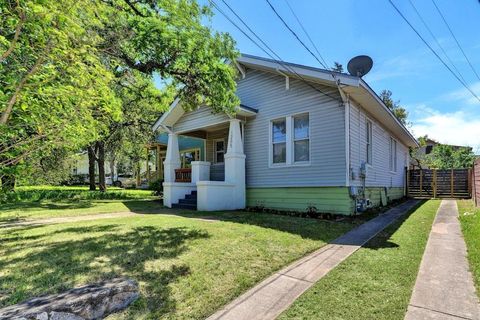 Tiny photo for 1205 E 12th ST, Austin, TX 78702 (MLS # 1384756)