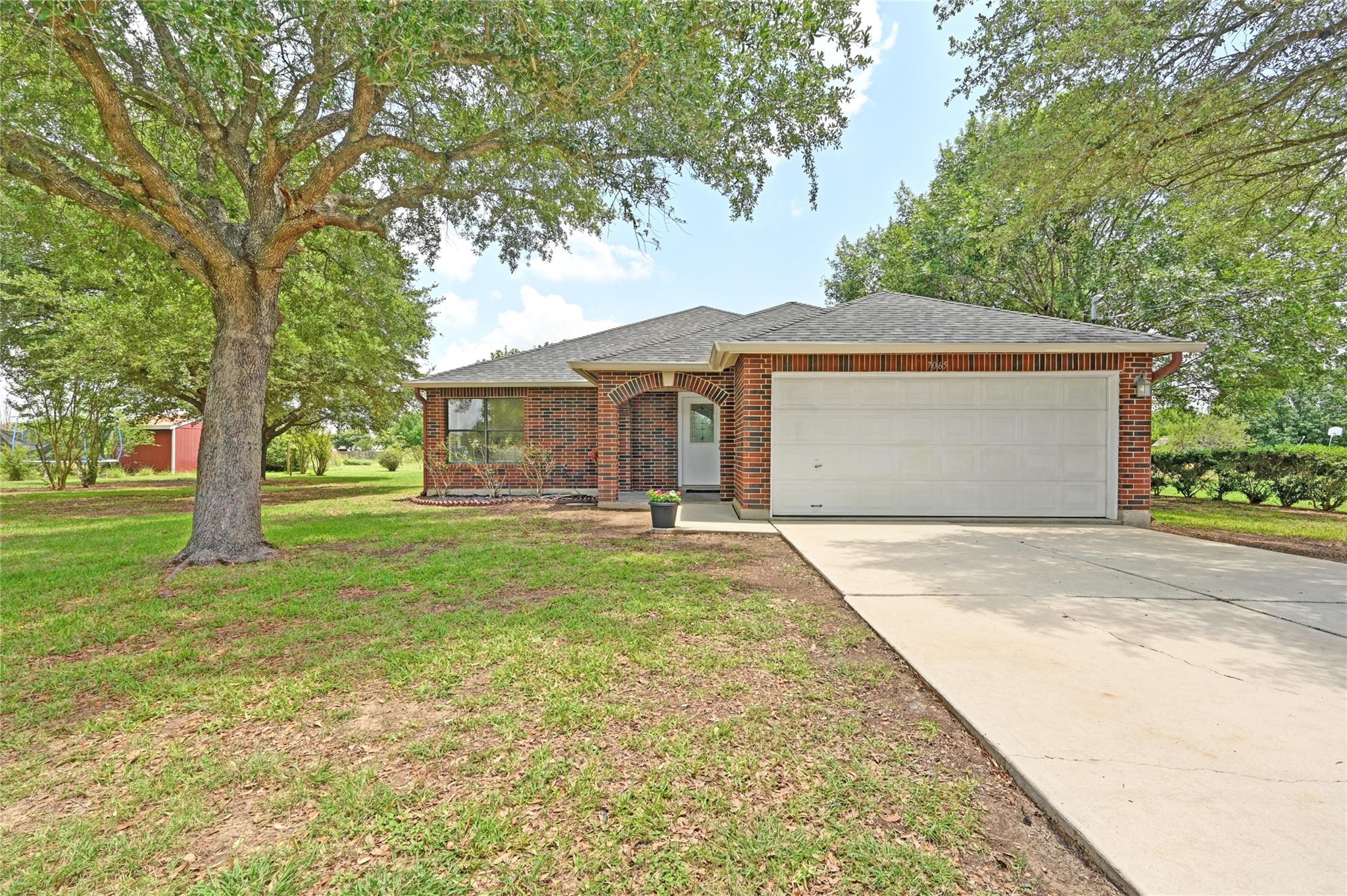 7065 Wheatfield WAY