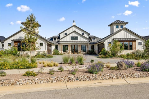 Photo of 216 Interlaken ST, Fredericksburg, TX 78624 (MLS # 4684759)