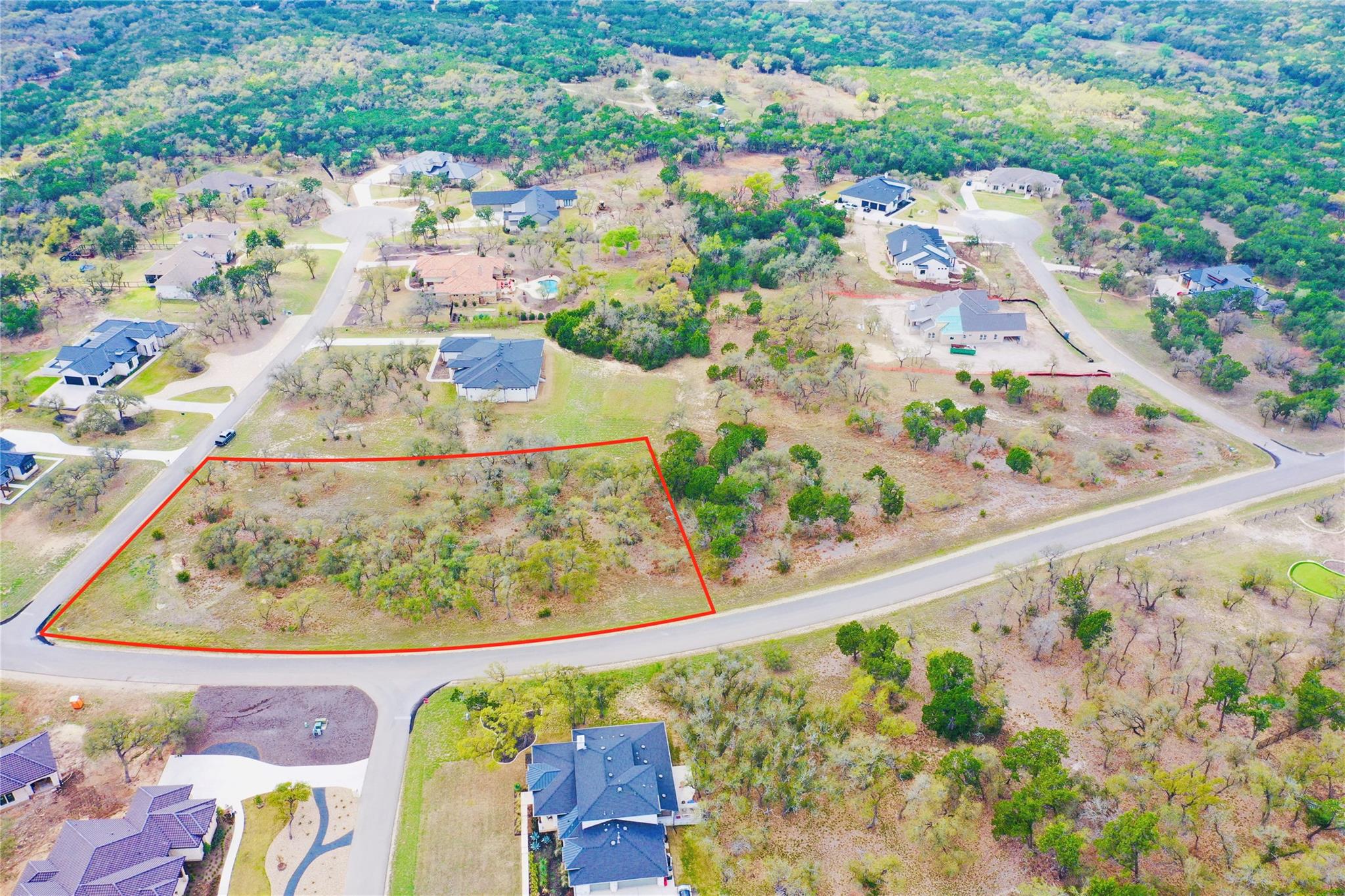 122 Carousel LN
