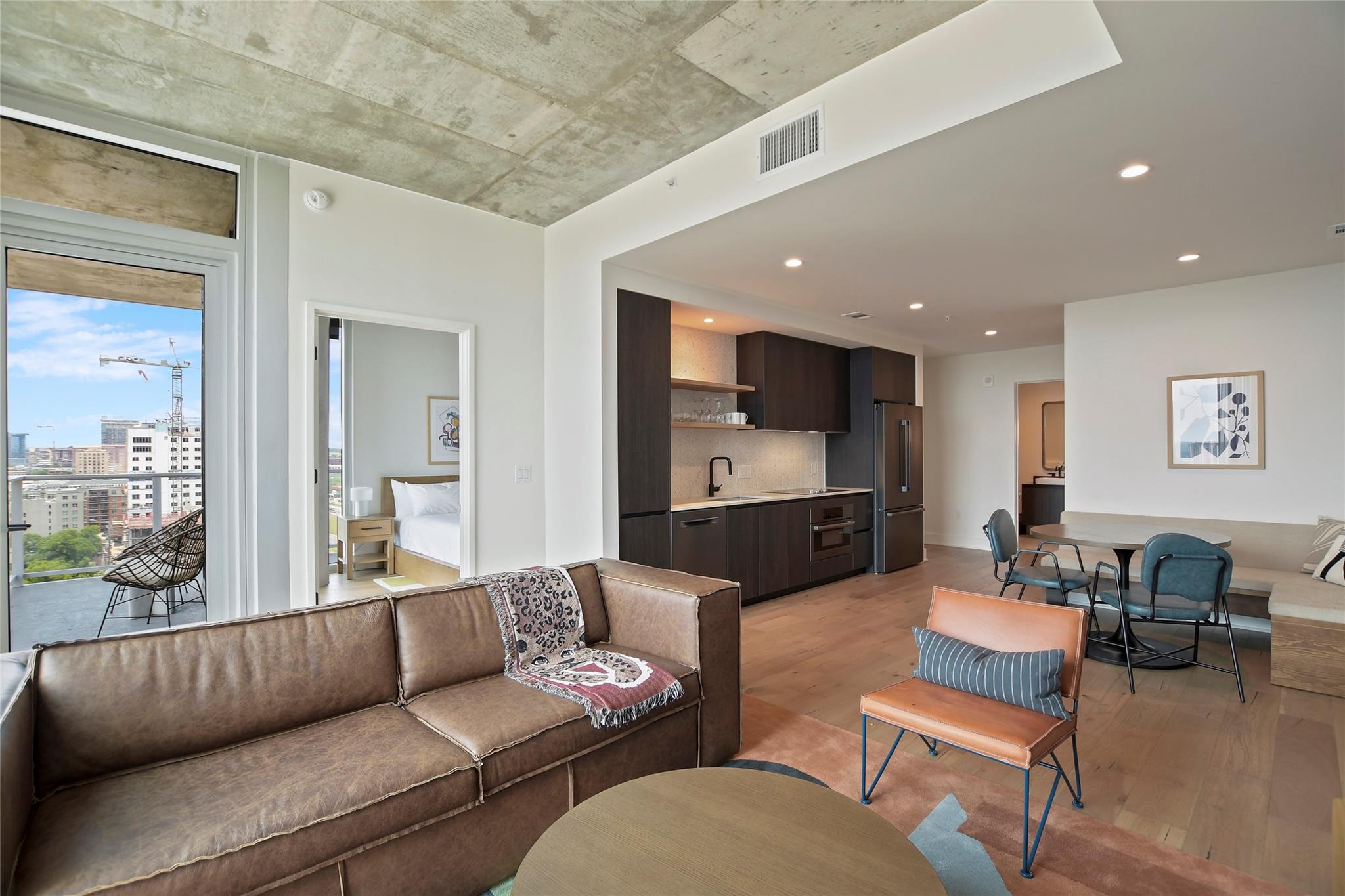 48 East Ave 1701