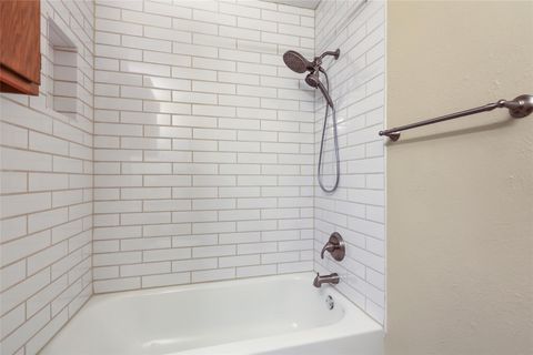 Tiny photo for 1407 W Braker LN #B, Austin, TX 78758 (MLS # 4097661)