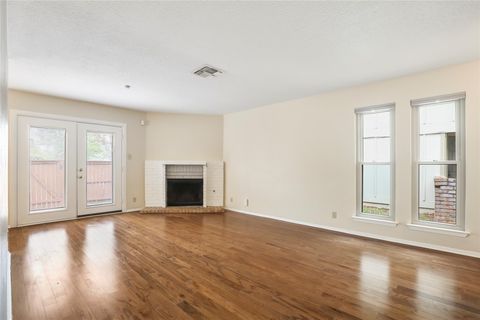 Tiny photo for 1407 W Braker LN #B, Austin, TX 78758 (MLS # 4097661)