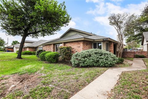 Tiny photo for 1407 W Braker LN #B, Austin, TX 78758 (MLS # 4097661)