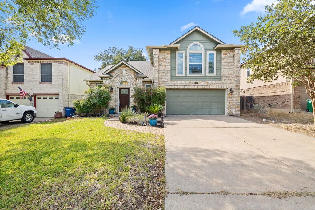 Photo for 10900 Watchful Fox DR, Austin, TX 78748 (MLS # 3930573)