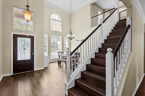 Photo of 10116 Pinehurst DR, Austin, TX 78747 (MLS # 6295198)