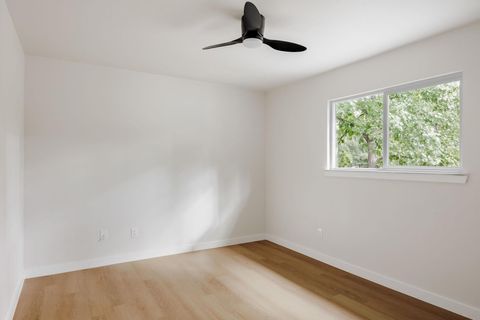 Tiny photo for 601 Blackberry DR, Austin, TX 78745 (MLS # 8389941)