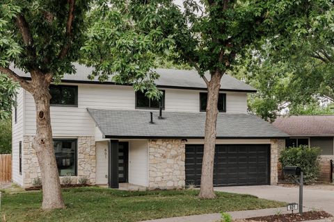 Tiny photo for 601 Blackberry DR, Austin, TX 78745 (MLS # 8389941)