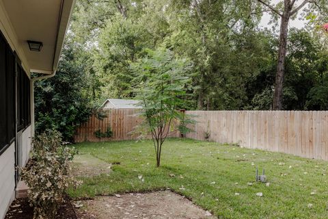 Tiny photo for 601 Blackberry DR, Austin, TX 78745 (MLS # 8389941)