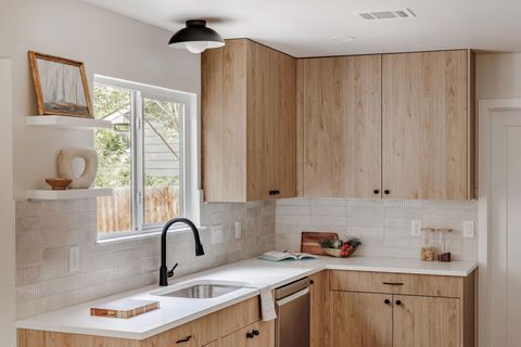 Tiny photo for 601 Blackberry DR, Austin, TX 78745 (MLS # 8389941)