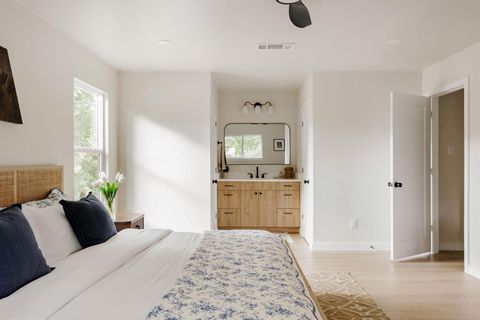 Tiny photo for 601 Blackberry DR, Austin, TX 78745 (MLS # 8389941)