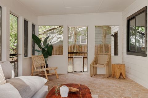 Tiny photo for 601 Blackberry DR, Austin, TX 78745 (MLS # 8389941)
