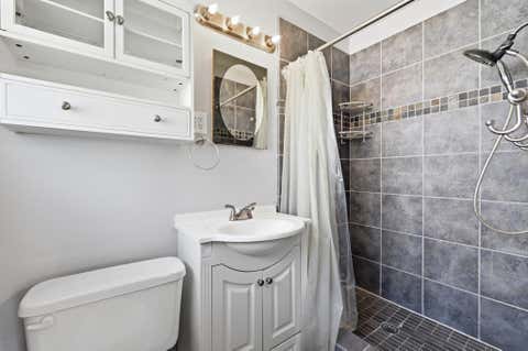 Tiny photo for 2600 Oakhaven DR, Austin, TX 78704 (MLS # 7635766)