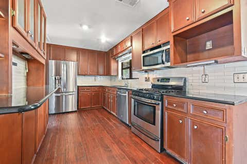 Tiny photo for 2600 Oakhaven DR, Austin, TX 78704 (MLS # 7635766)