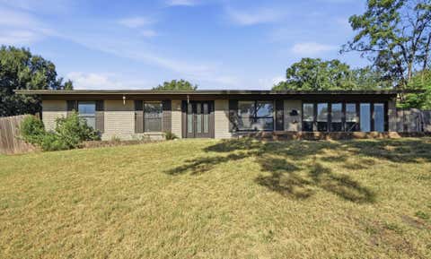 Tiny photo for 2600 Oakhaven DR, Austin, TX 78704 (MLS # 7635766)
