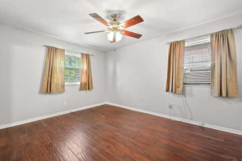 Tiny photo for 2600 Oakhaven DR, Austin, TX 78704 (MLS # 7635766)