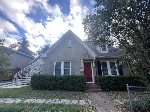 Photo of 3101 Harris Park Ave #B, Austin, TX 78705 (MLS # 8357748)
