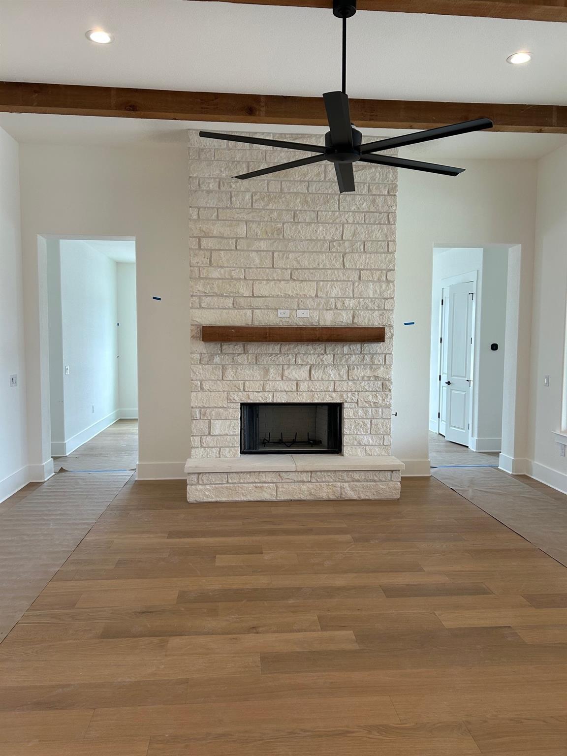 233 Lazy Creek DR