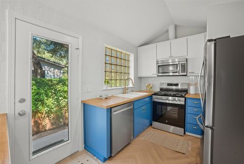 Tiny photo for 1608 Morgan LN, Austin, TX 78704 (MLS # 8959899)