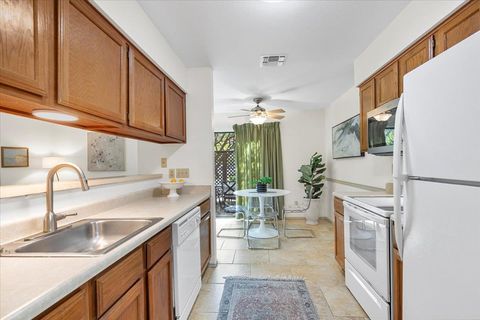 Tiny photo for 900 Taulbee LN #105, Austin, TX 78757 (MLS # 6304900)