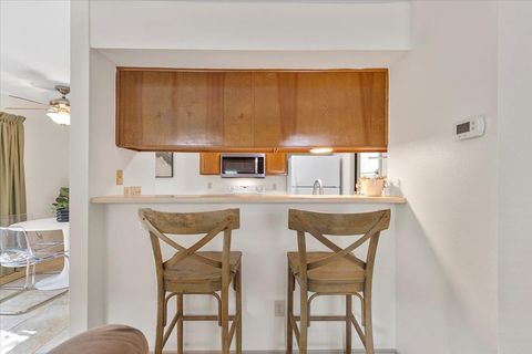 Tiny photo for 900 Taulbee LN #105, Austin, TX 78757 (MLS # 6304900)