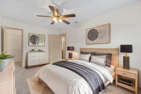 Tiny photo for 900 Taulbee LN #105, Austin, TX 78757 (MLS # 6304900)