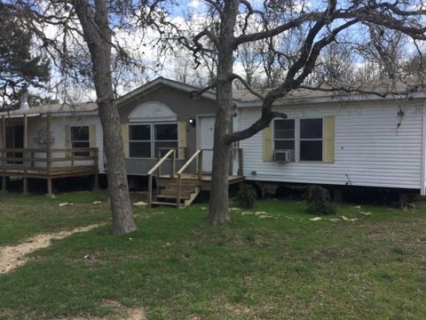 Photo of 250 Rolling Oaks DR, Driftwood, TX 78619 (MLS # 3741360)