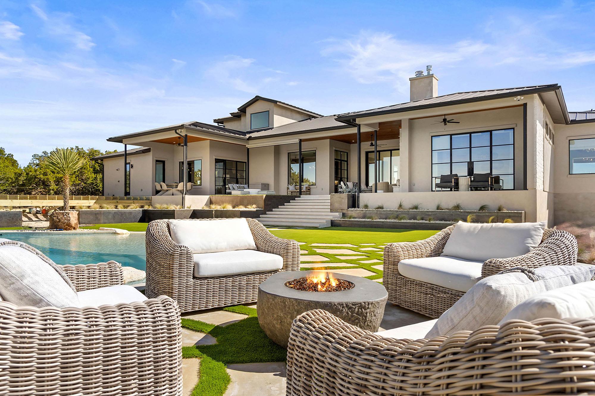 400 Medlin Creek LOOP