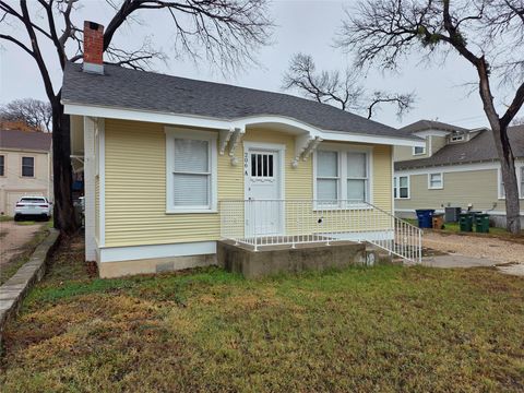 Photo of 206 E 34th ST #A, Austin, TX 78705 (MLS # 7196392)