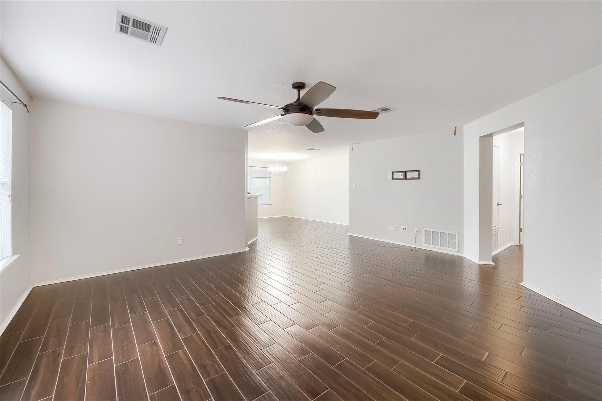 1011 Shadow Creek BLVD