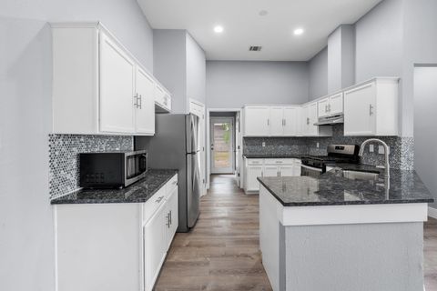 Tiny photo for 1214 Vargas RD #A, Austin, TX 78741 (MLS # 7971938)