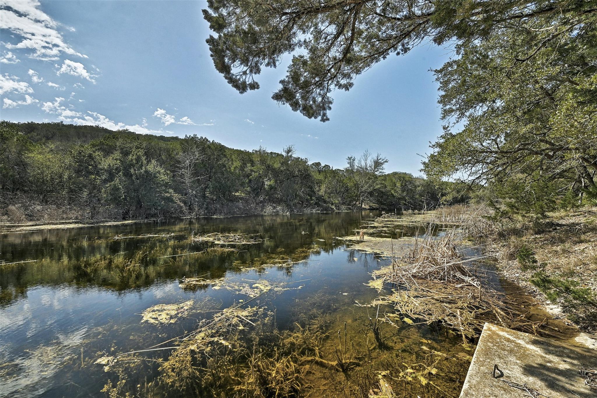 1165 Deer Lake RD