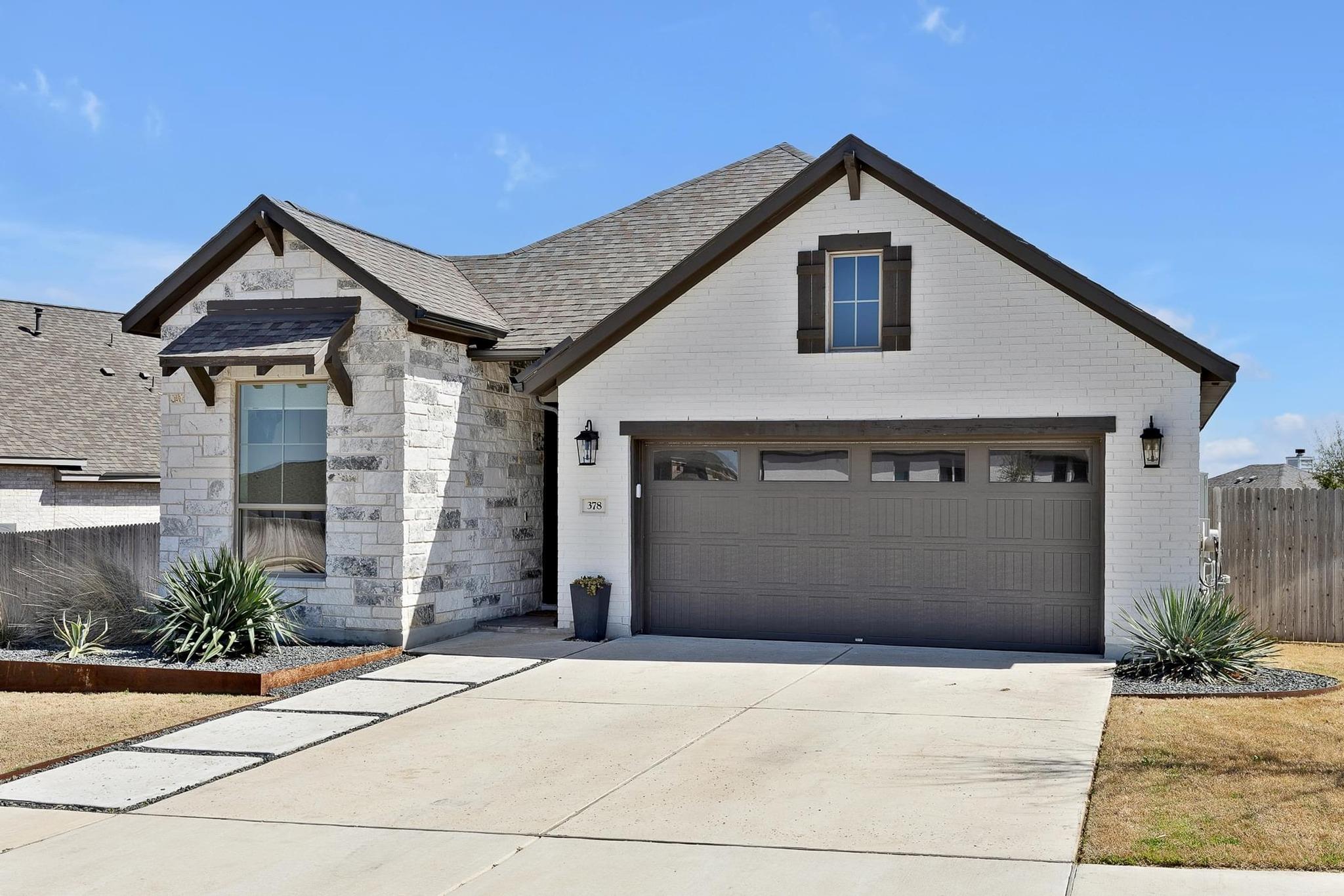 378 Carpenter Hill DR