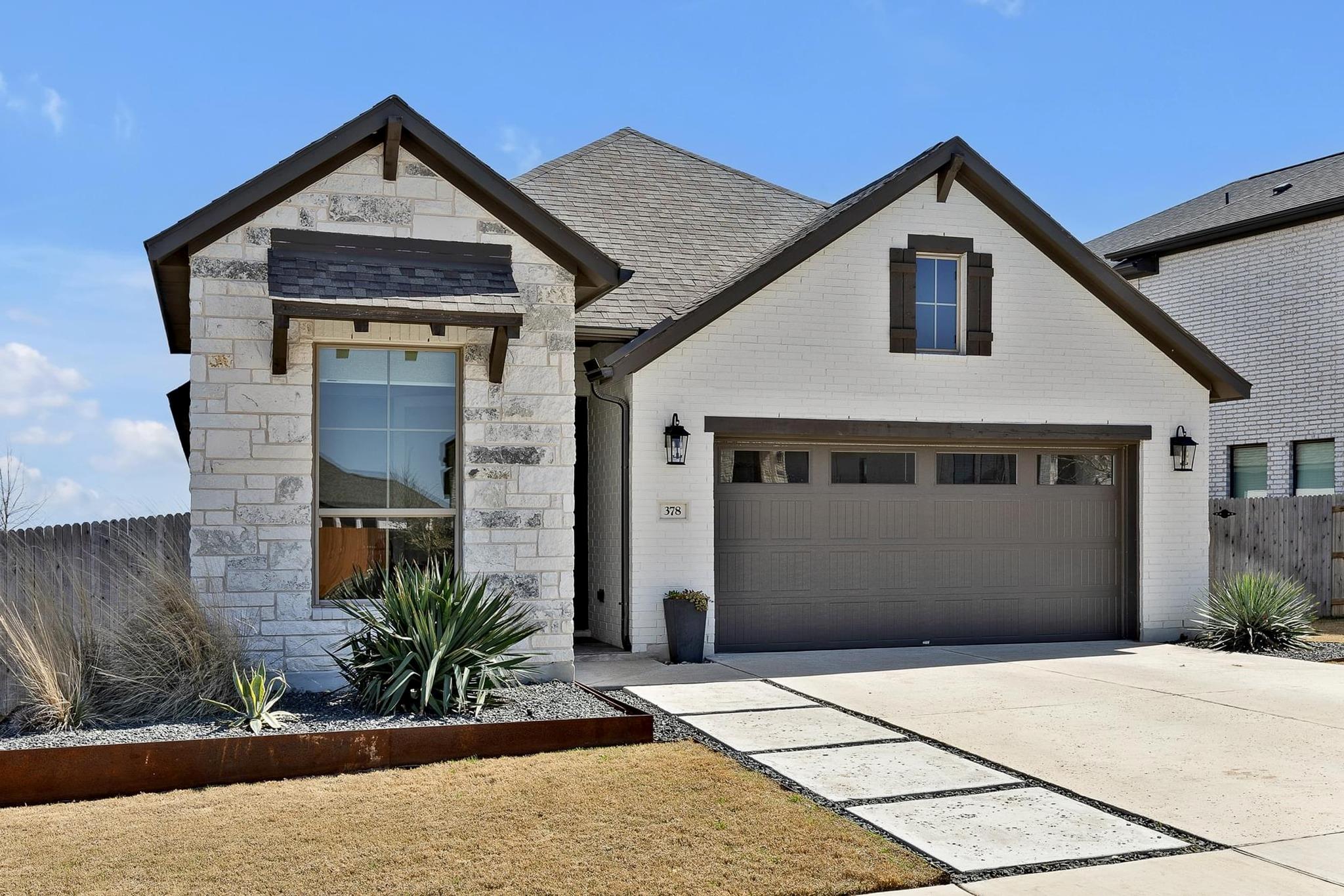 378 Carpenter Hill DR