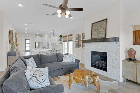 Photo of 378 Carpenter Hill DR, Buda, TX 78610 (MLS # 5532418)