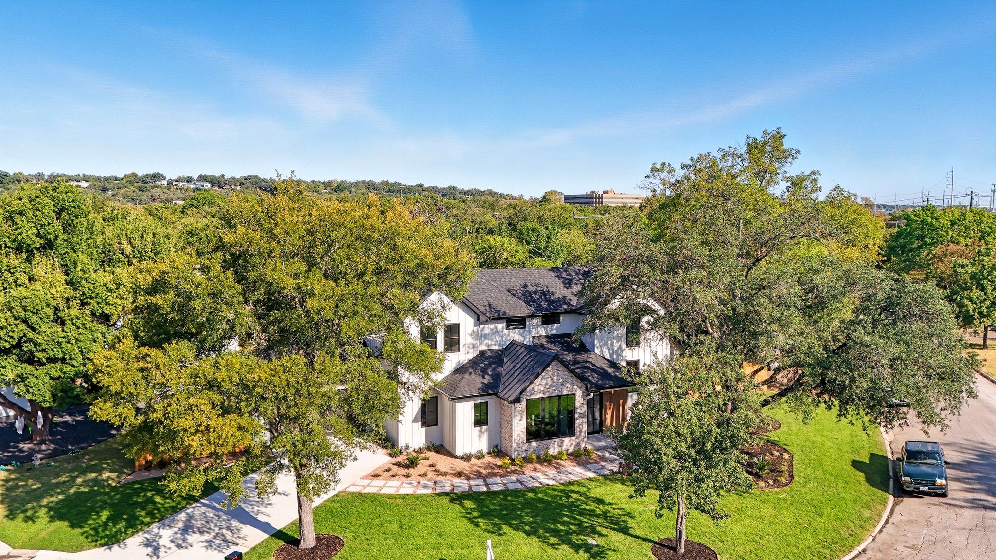 5012 Highland