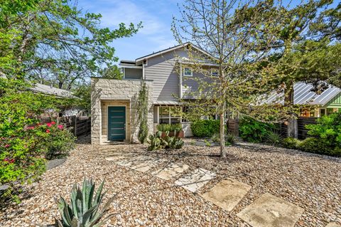 Photo of 2100 E 10th ST, Austin, TX 78702 (MLS # 1160147)